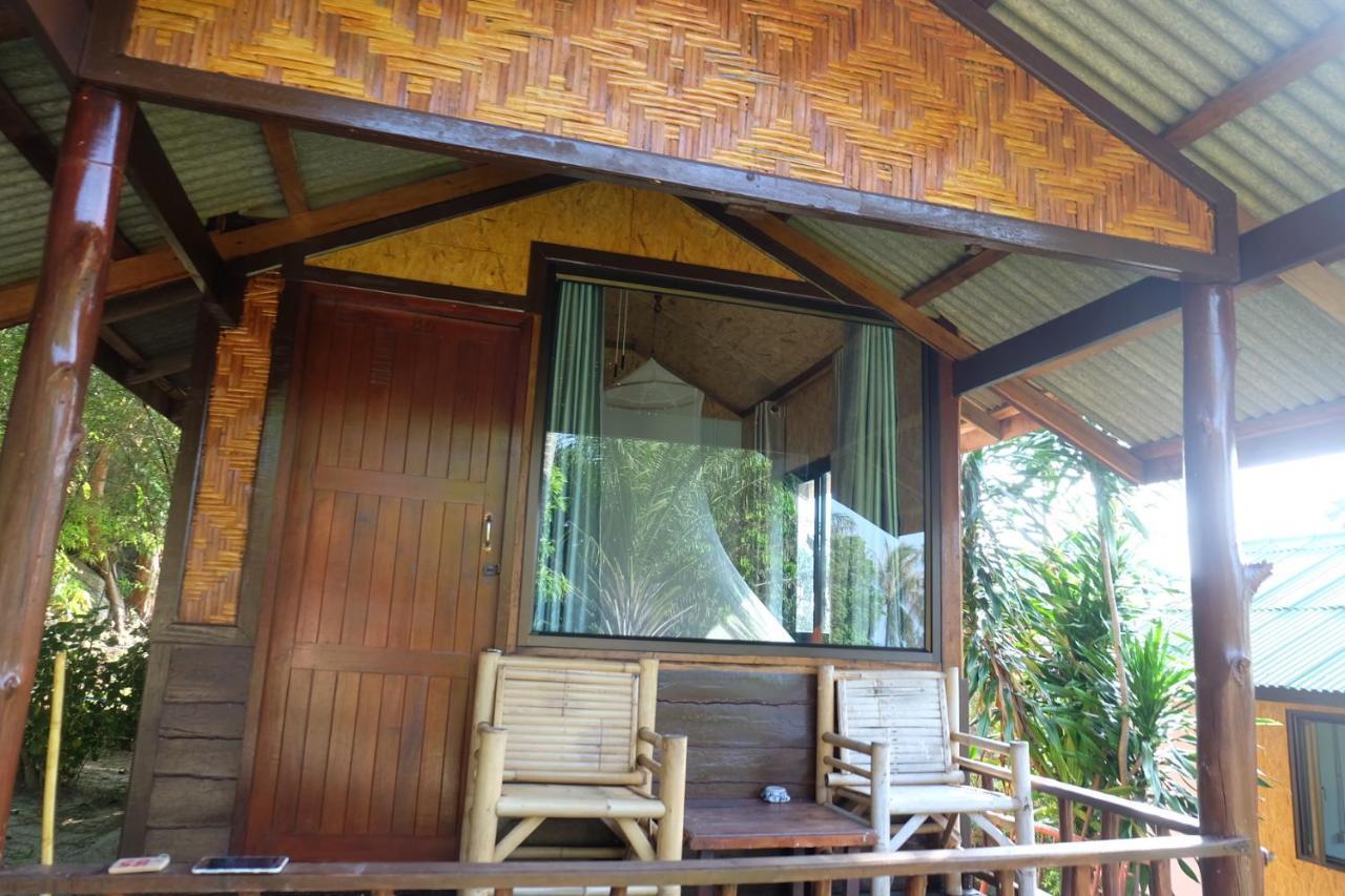 Lucky Resort Haad Yao Exteriör bild